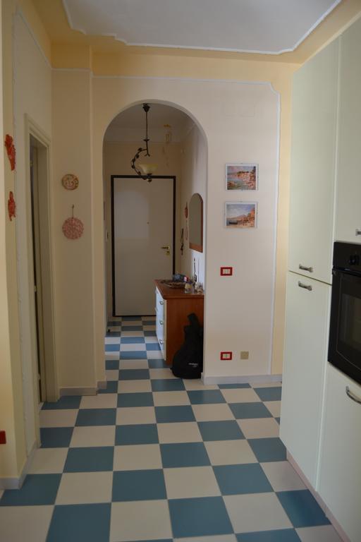 Casa Vacanze Dei Navigatori On The Sea Pontecagnano Ngoại thất bức ảnh