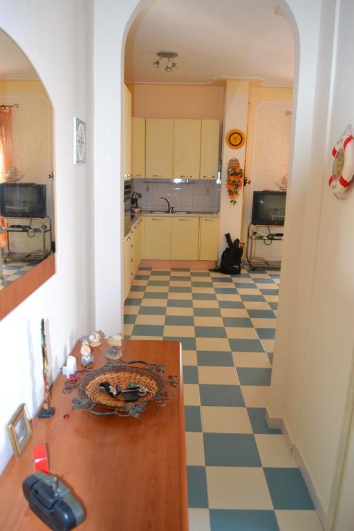 Casa Vacanze Dei Navigatori On The Sea Pontecagnano Ngoại thất bức ảnh
